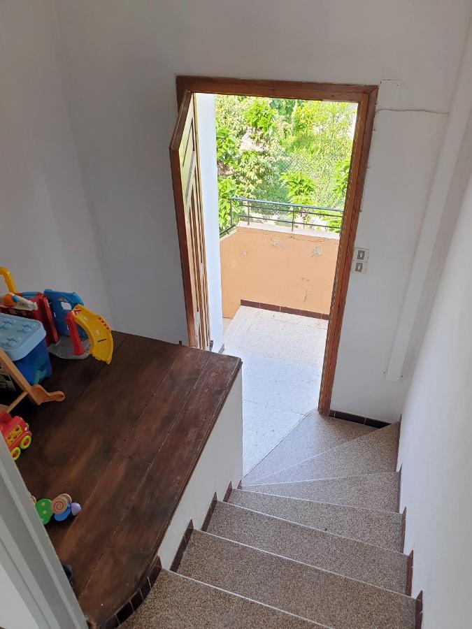 Appartement 62 M2 1Er Etage Avec Jardin Au Rdc Saint-Génis Exterior foto