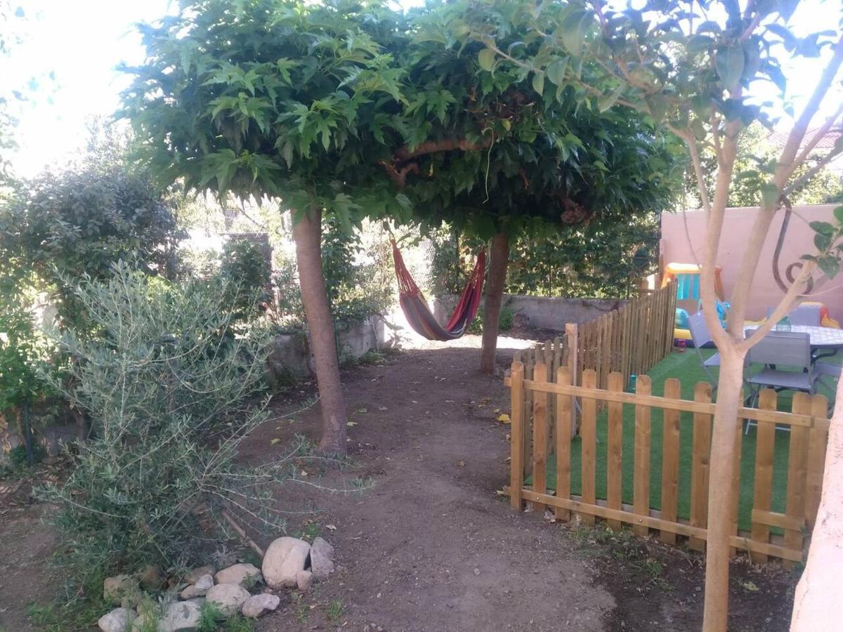 Appartement 62 M2 1Er Etage Avec Jardin Au Rdc Saint-Génis Exterior foto